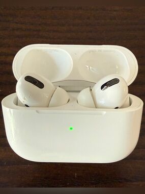Apple AirPods Pro 2